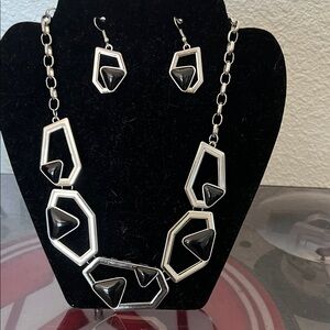 Geometric Black and Silver Necklace and Earring Set